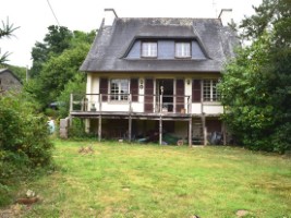 Maison 6 Pièces 29270 Kergloff